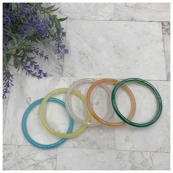 ‼️SOLD‼️ 💥5/$20💥 Multicolored Bangle - Picture 3 of 8
